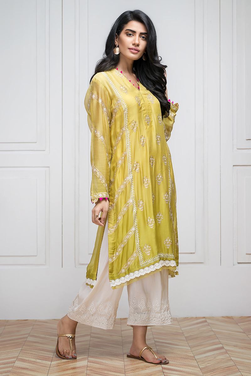 Picture of Yellow dashes