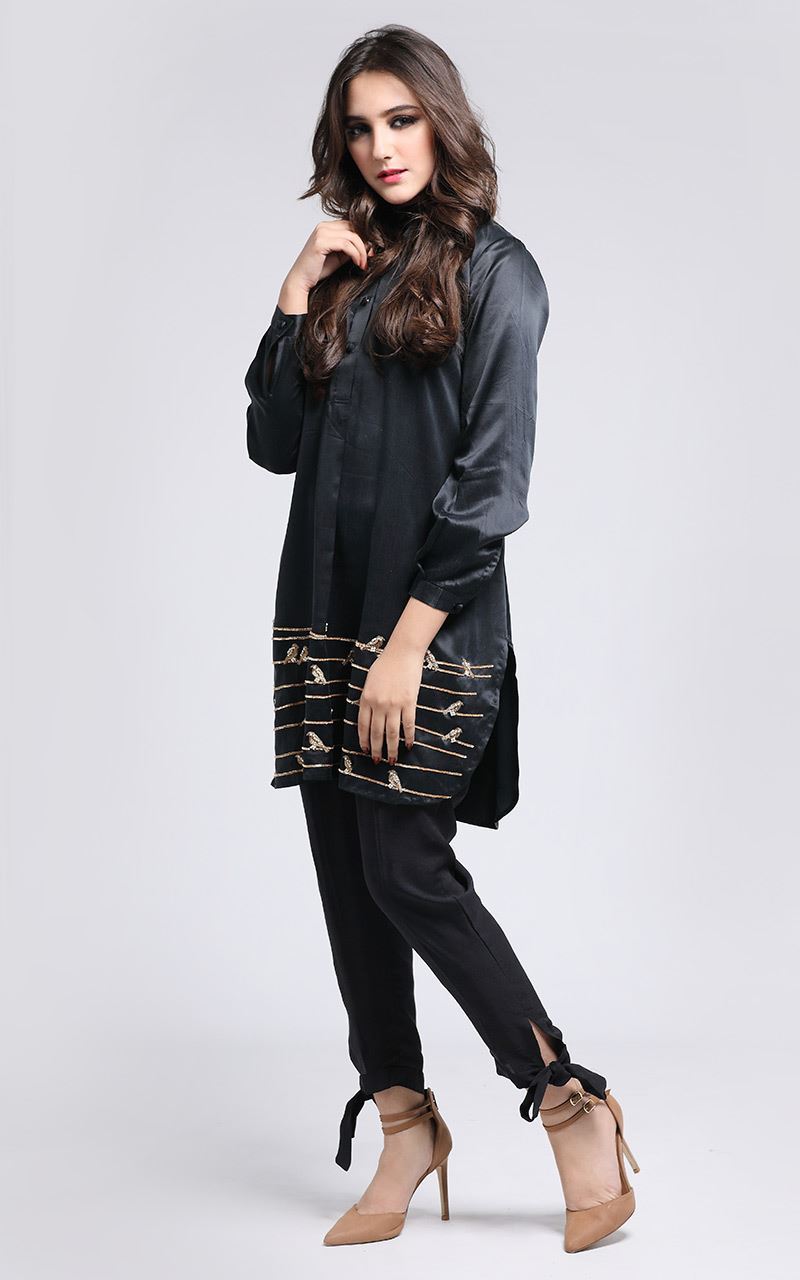 Picture of Birds on wire