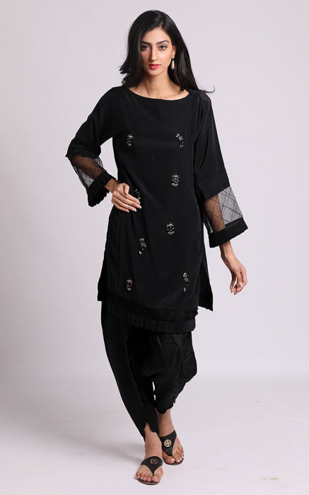 Picture of Black down