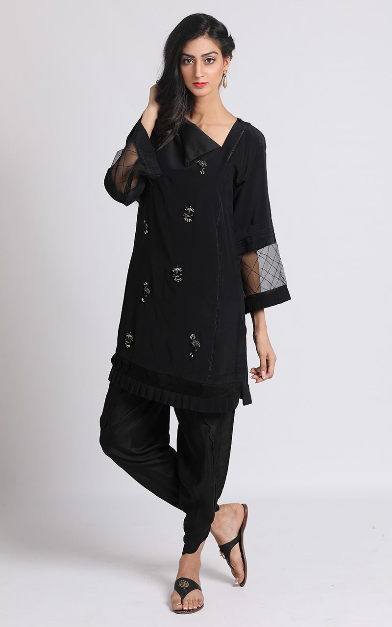 Picture of Black down