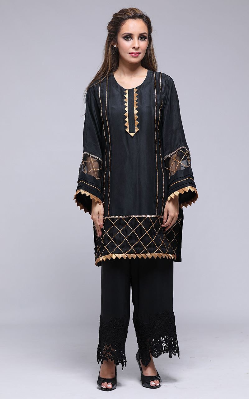 Picture of Majestic black