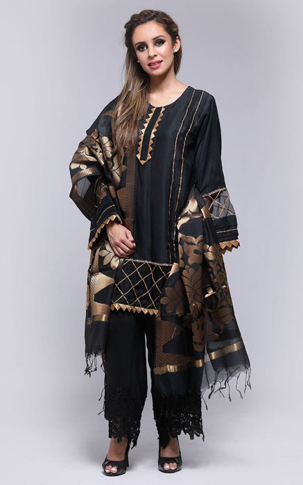 Picture of Majestic black