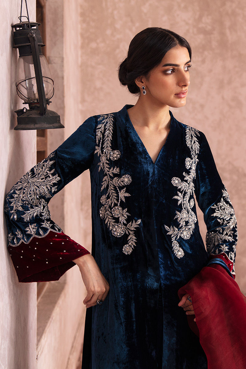 Picture of Navy Noir