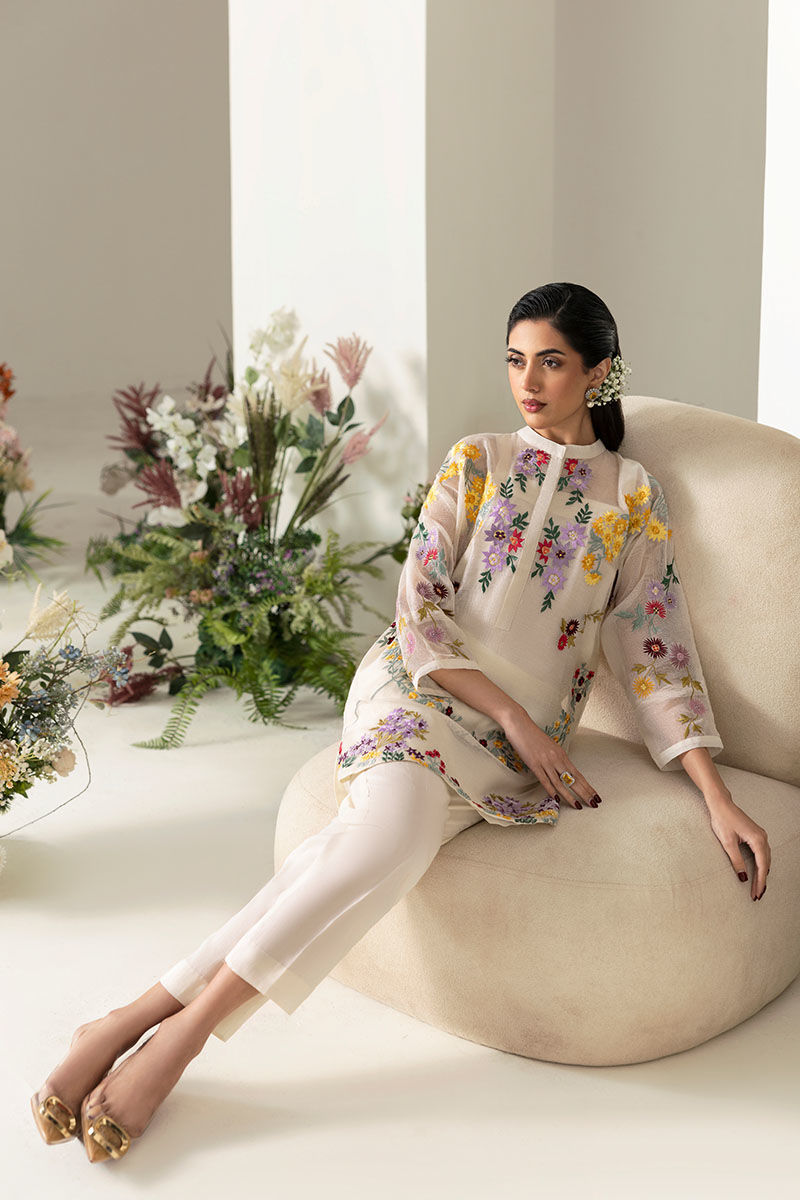 Picture of Arwen - Shirt and Pants
