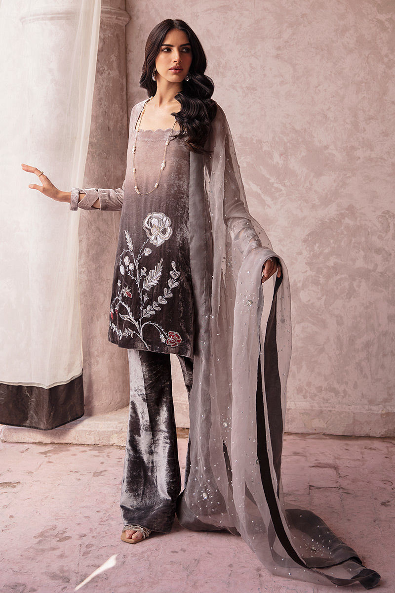 Picture of Foggy Grey - Shirt, Pants and Dupatta