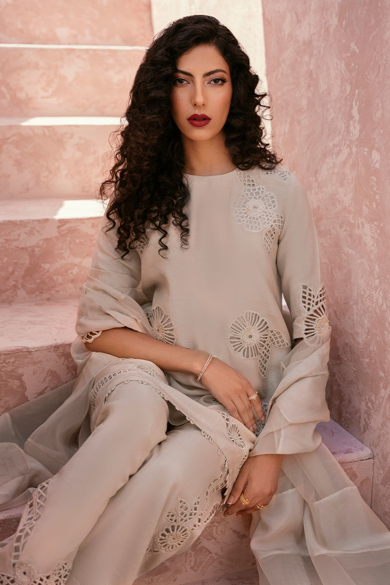 Picture of Reni - Shirt, Pants and Dupatta