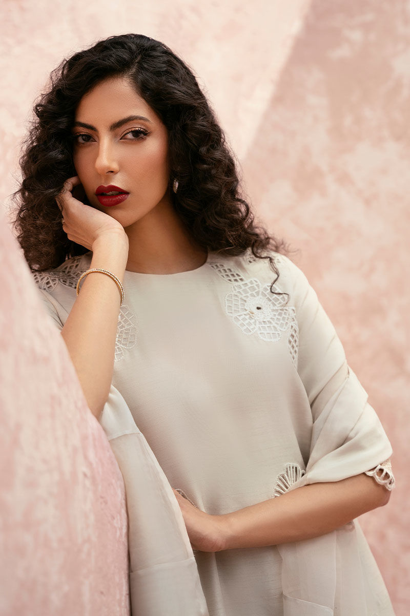 Picture of Reni - Shirt, Pants and Dupatta