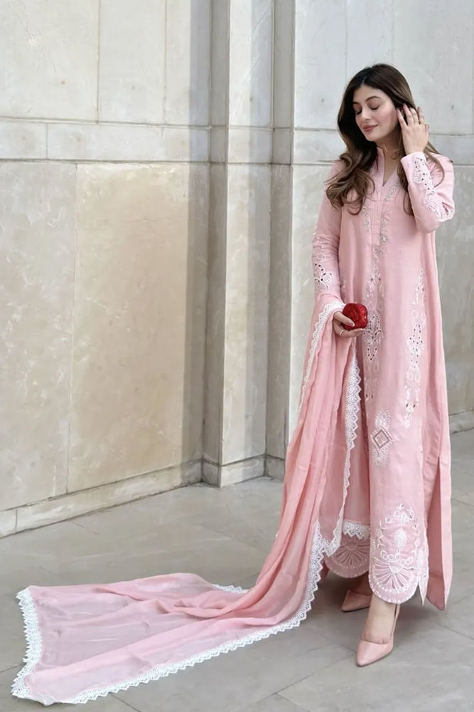 Picture of Fajar Tarrar in Marisol