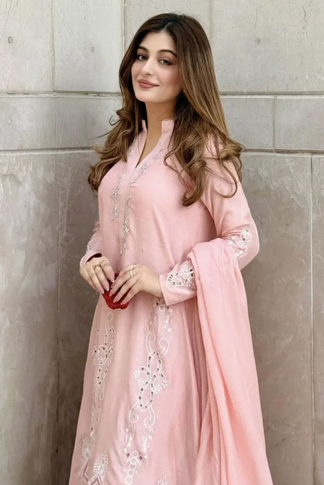 Fajar Tarrar in Marisol