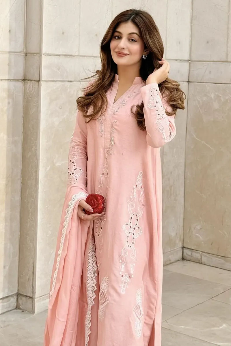 Picture of Fajar Tarrar in Marisol